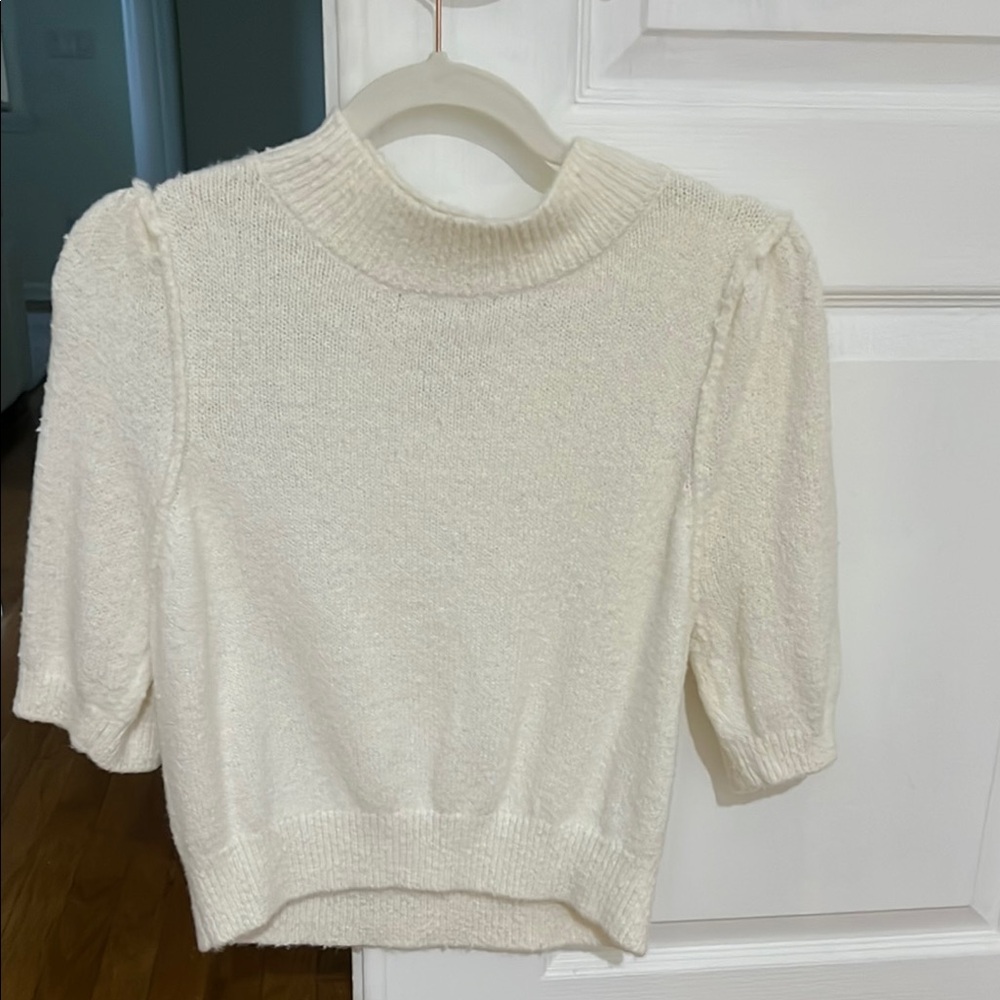 Free people Elegant White Women's Sweater size S new with tag